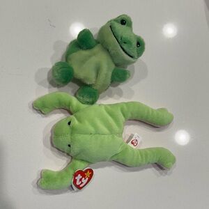 Frog stuffies (x2)